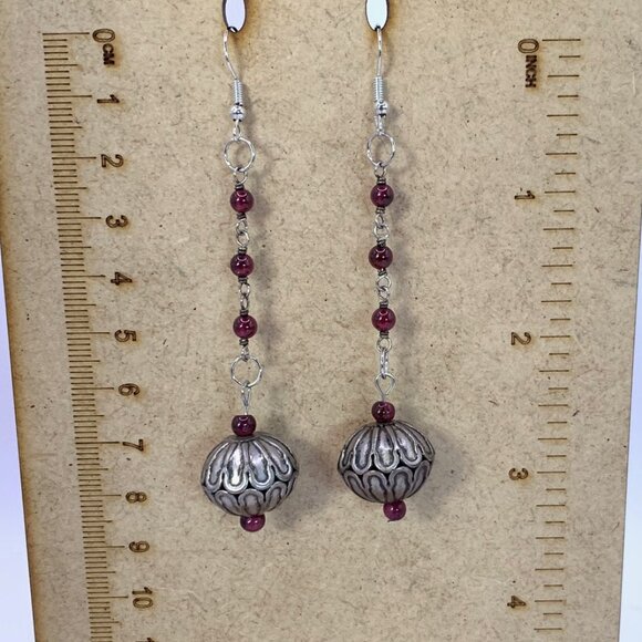 Long Dangle Handmade Pierced Earrings Boho Metal Garnet Color Beads LA102 - Picture 1 of 2